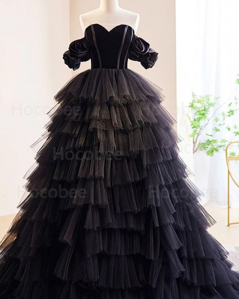 Black Short Sleeve Sweetheart Evening Dress with Layered Skirt PD2502