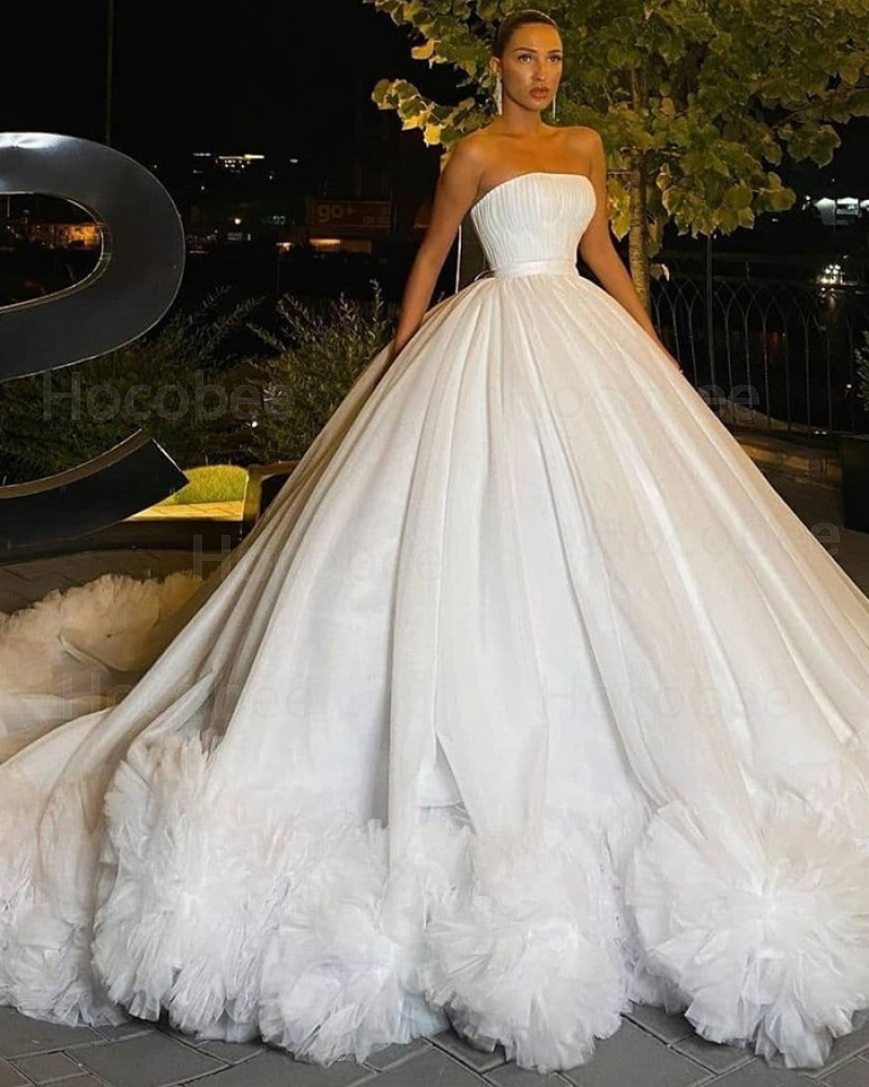 Elegant Tulle Strapless White Ball Gown Wedding Dress WD2489