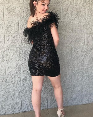 One Shoulder Black Asymmetrical Sequin Tight Short Prom Dress with Feather HD3733