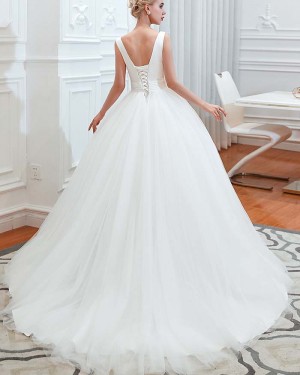 Simple Pleated White Tulle V-neck Ruched Wedding Dress QDWD009