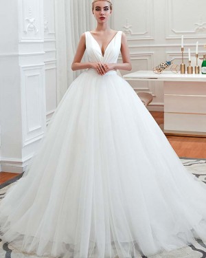 Simple Pleated White Tulle V-neck Ruched Wedding Dress QDWD009