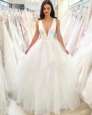 Tulle White Pleated V-neck Simple Wedding Dress WD2487
